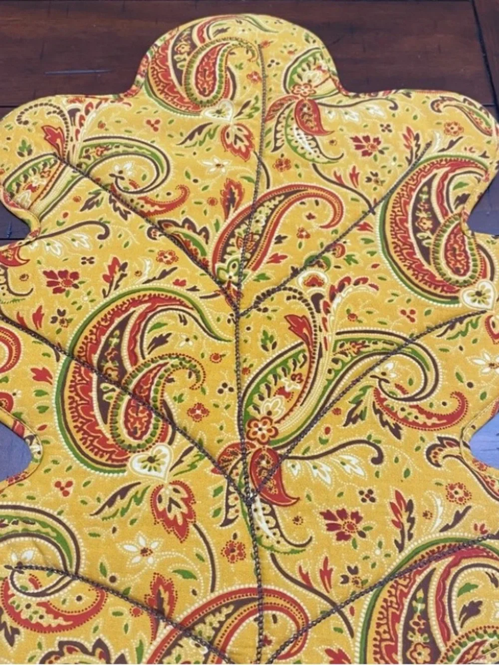 JCP Home Collection Oak Leaf Shaped Yellow Paisley Placemats - Set of 4